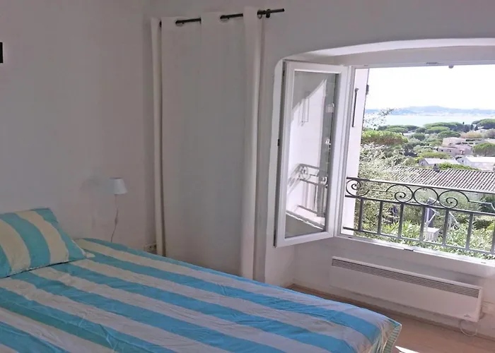 Les Bastides De Pan Cuet Сasa de vacaciones Sainte-Maxime